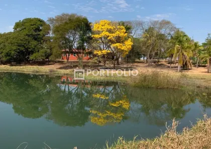 Fazenda/Sítio com 4 Quartos à venda, 3000000m² no , Britânia