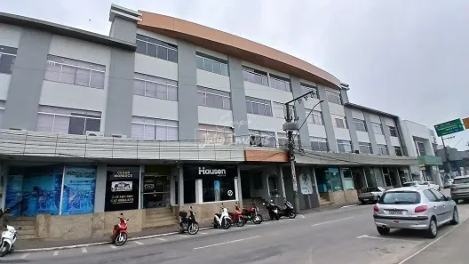 Sala Comercial para alugar, 65m² no Centro I, Brusque