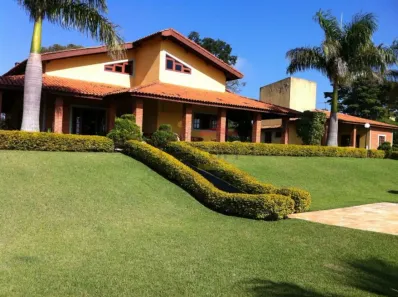 Fazenda/Sítio com 4 Quartos à venda, 600m² no Maracanã, Jarinu