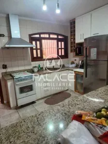 Casa com 3 Quartos à venda, 170m² no Piracicamirim, Piracicaba
