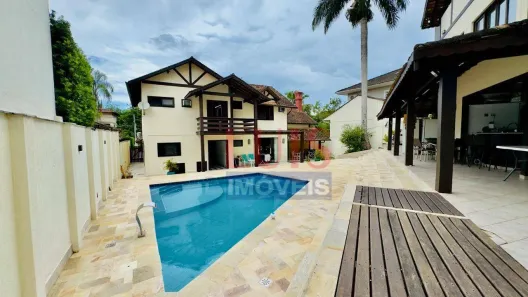 Casa de Condomínio com 4 Quartos à venda, 452m² no Piratininga, Niterói