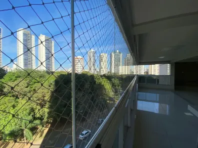Apartamento com 3 Quartos para alugar, 178m² no Jardim Goiás, Goiânia