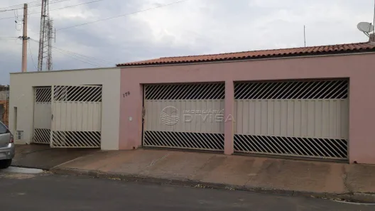 Casa com 2 Quartos à venda, 152m² no Elias Fausto, Elias Fausto