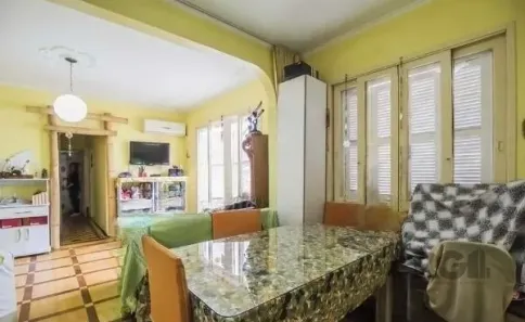 Apartamento com 3 Quartos à venda, 106m² no Rio Branco, Porto Alegre