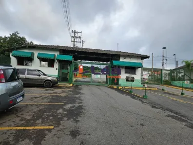Casa de Condomínio com 2 Quartos à venda, 48m² no Fazenda Aya, Suzano