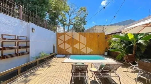 Casa com 4 Quartos à venda, 262m² no Camaquã, Porto Alegre