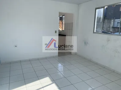 Casa com 1 Quarto para alugar, 35m² no Parque das Nações, Santo André
