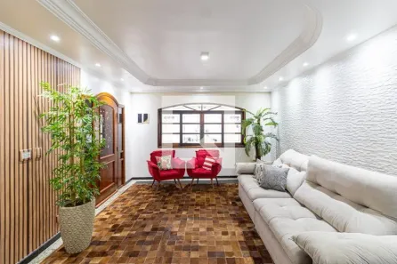 Casa com 3 Quartos à venda, 240m² no Vila Pierina, São Paulo