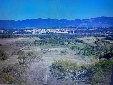 Fazenda/Sítio com 2 Quartos à venda, 4m² no Chácara Marambaia, Caçapava