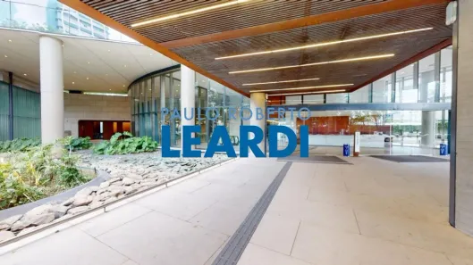 Sala Comercial para alugar, 528m² no Pinheiros, São Paulo