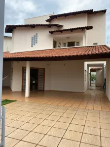Casa com 4 Quartos à venda, 360m² no Setor Jaó, Goiânia
