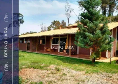 Fazenda/Sítio com 3 Quartos à venda, 160m² no Castelo Branco, Itatiaiuçu
