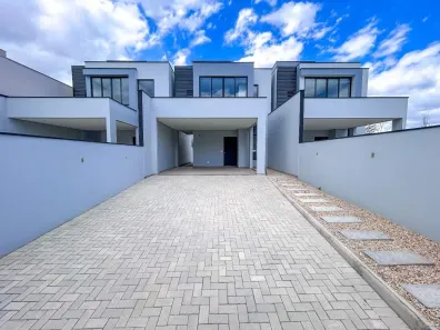 Casa com 3 Quartos à venda, 142m² no Azambuja, Brusque