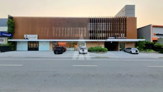 Sala Comercial para alugar, 79m² no América, Joinville