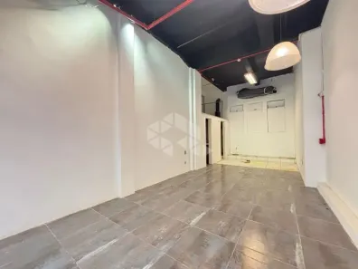 Prédio Comercial para alugar, 50m² no Centro Histórico, Porto Alegre
