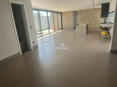 Casa com 3 Quartos à venda, 212m² no Jardim Inconfidência, Uberlândia