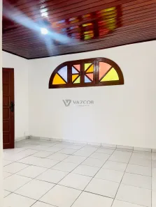 Casa com 3 Quartos à venda, 175m² no Val-de-Cães, Belém