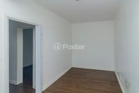 Apartamento com 2 Quartos à venda, 45m² no Passo da Areia, Porto Alegre
