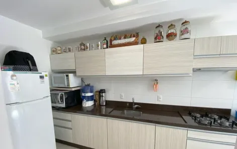 Apartamento com 2 Quartos à venda, 59m² no Bombas, Bombinhas