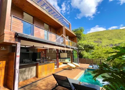 Casa com 4 Quartos à venda, 356m² no Itaipava, Petrópolis