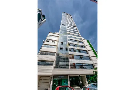 Sala Comercial à venda, 43m² no Pioneiros, Balneário Camboriú