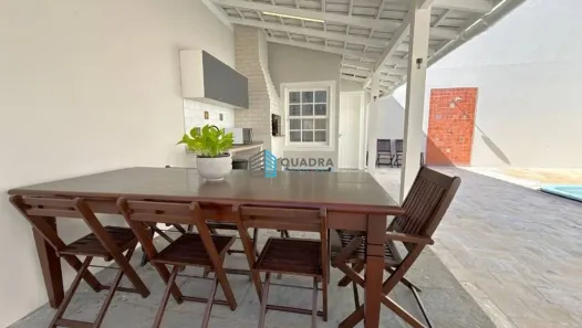 Casa com 3 Quartos à venda, 170m² no Itacorubi, Florianópolis