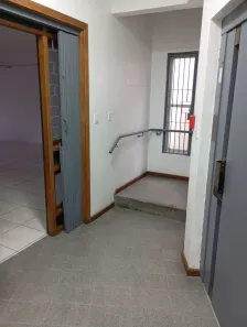 Sala Comercial à venda, 54m² no Petrópolis, Porto Alegre