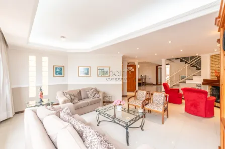 Casa com 3 Quartos à venda, 261m² no Chácara das Pedras, Porto Alegre