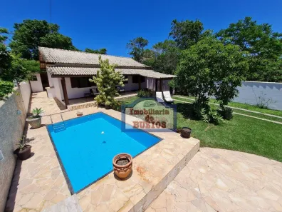 Casa de Condomínio com 4 Quartos à venda, 120m² no Caravelas, Armação dos Búzios