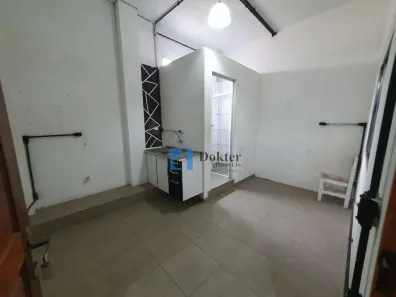 Casa com 1 Quarto para alugar, 14m² no Região Central, Caieiras