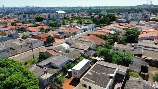 Lote/Terreno à venda, 300m² no Segismundo Pereira, Uberlândia