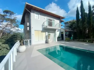 Casa de Condomínio com 4 Quartos à venda, 663m² no Mosela, Petrópolis