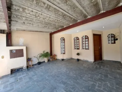 Casa com 2 Quartos à venda, 107m² no Parque dos Eucaliptos, Sorocaba