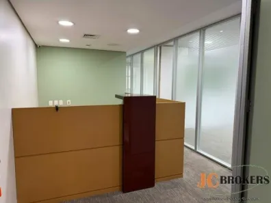 Sala Comercial para alugar, 140m² no Indianópolis, São Paulo