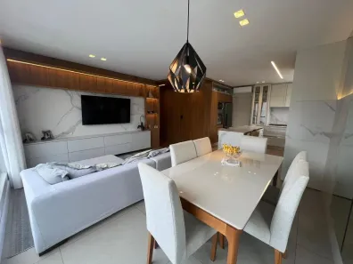 Apartamento com 3 Quartos à venda, 115m² no Pioneiros, Balneário Camboriú