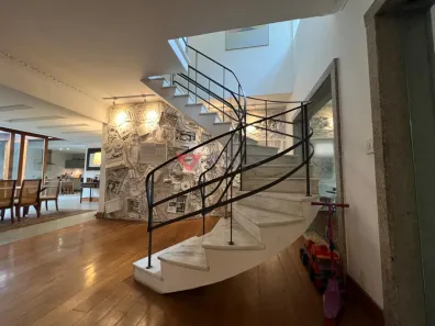 Casa com 4 Quartos à venda, 670m² no Humaitá, Rio de Janeiro