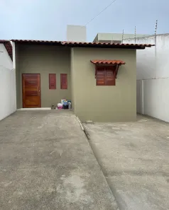 Casa com 2 Quartos à venda, 120m² no Tomba, Feira de Santana