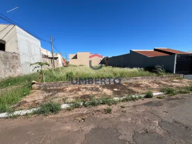 Lote/Terreno à venda, 371m² no Vila Soares, Ourinhos