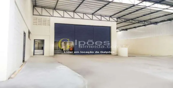 Galpão/Depósito/Armazém para alugar, 3155m² no Jardim Triângulo, Taboão da Serra