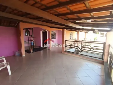 Casa com 4 Quartos à venda, 207m² no Bom Retiro, Betim