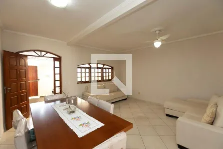 Casa com 2 Quartos à venda, 180m² no Vila Trinta e Um de Março, Campinas