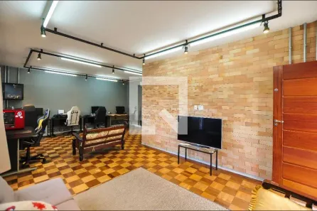 Casa com 3 Quartos à venda, 200m² no Vila Madalena, São Paulo