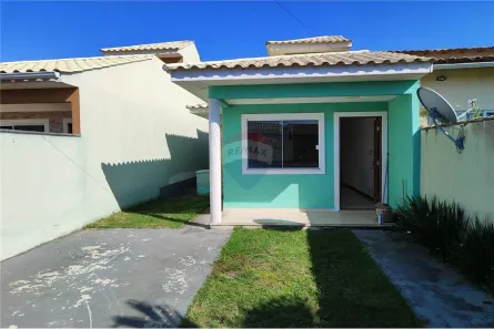 Casa com 2 Quartos para alugar, 80m² no Centro, Maricá