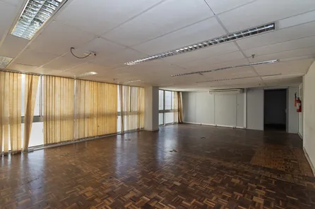Sala Comercial para alugar, 507m² no Centro Histórico, Porto Alegre