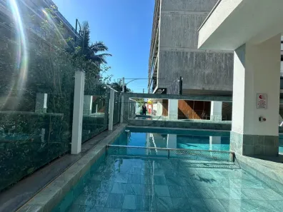 Apartamento com 2 Quartos à venda, 80m² no Jurerê, Florianópolis