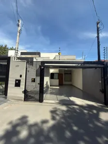 Casa com 3 Quartos à venda, 100m² no Parque das Grevíleas 3ª parte, Maringá