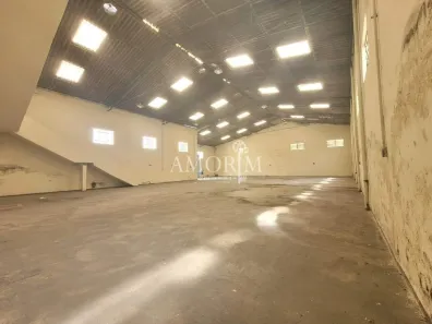 Galpão/Depósito/Armazém para alugar, 750m² no Chácara do Solar I (Fazendinha), Santana de Parnaíba