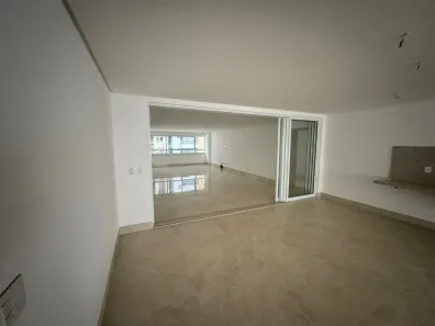 Apartamento com 3 Quartos para venda ou aluguel, 256m² no Setor Marista, Goiânia