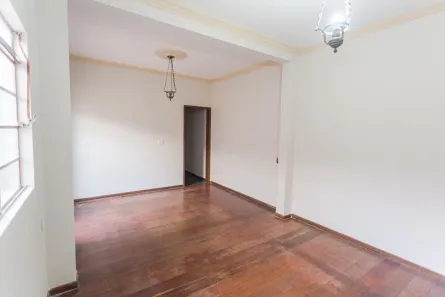 Casa com 3 Quartos à venda, 258m² no Santa Efigênia, Belo Horizonte