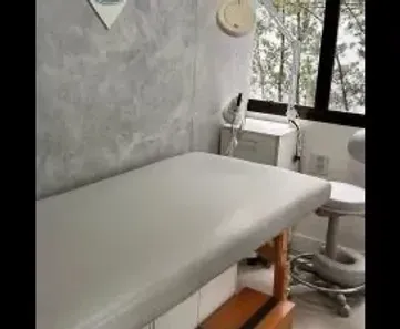 Sala Comercial para alugar, 10m² no Boqueirão, Santos